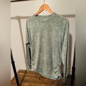 PINK Kinder to the Planet Long Sleeve Ruched Adjustable Sides Shirt Green